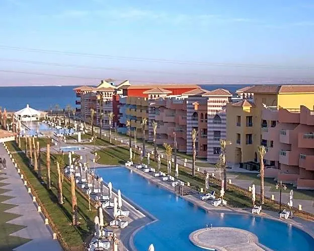 Porto South By Amer Group - Families Only 4* Ajn-Szuhna